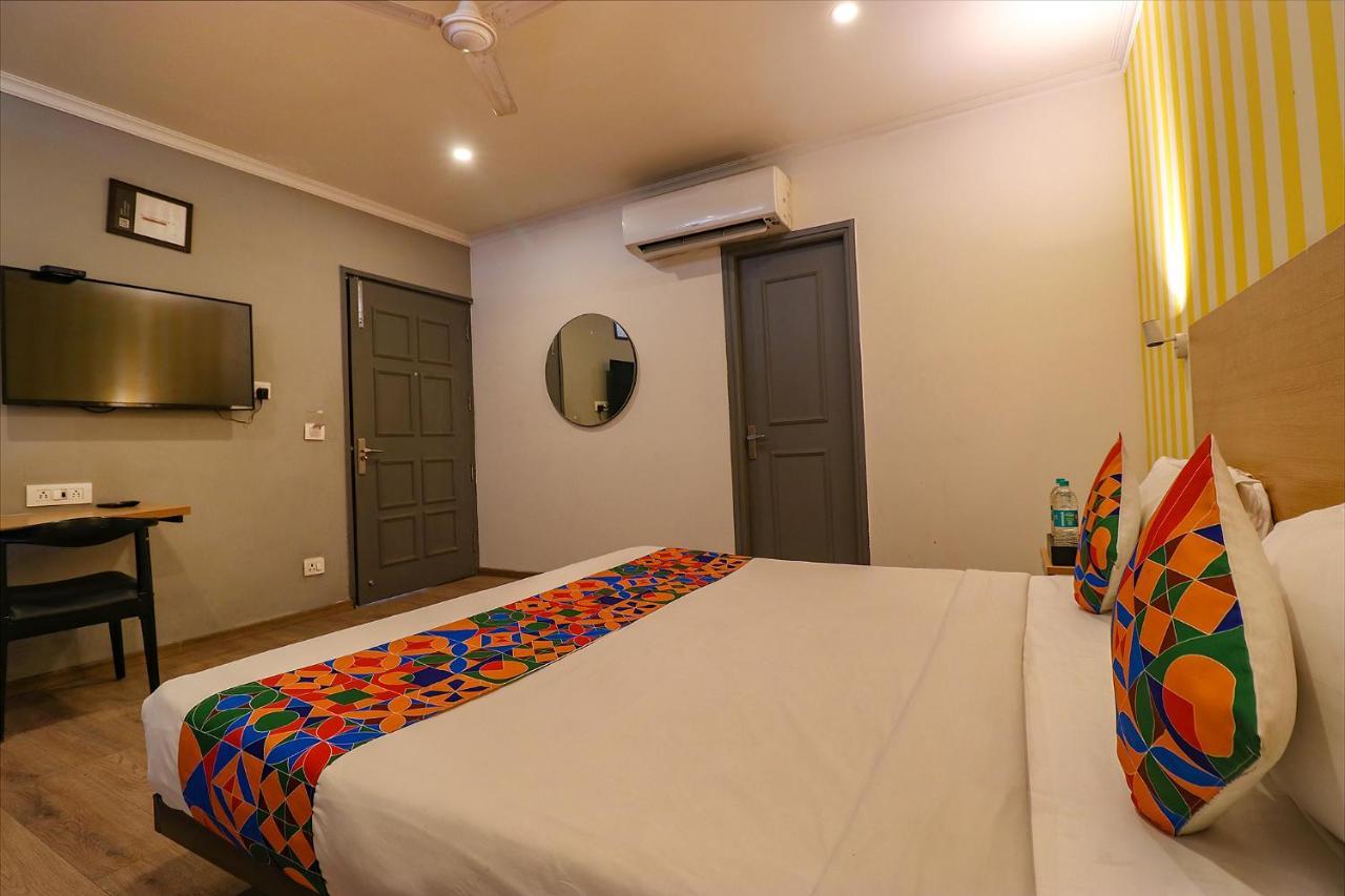 Fabhotel Chattarpur Enclave Yeni Delhi Dış mekan fotoğraf