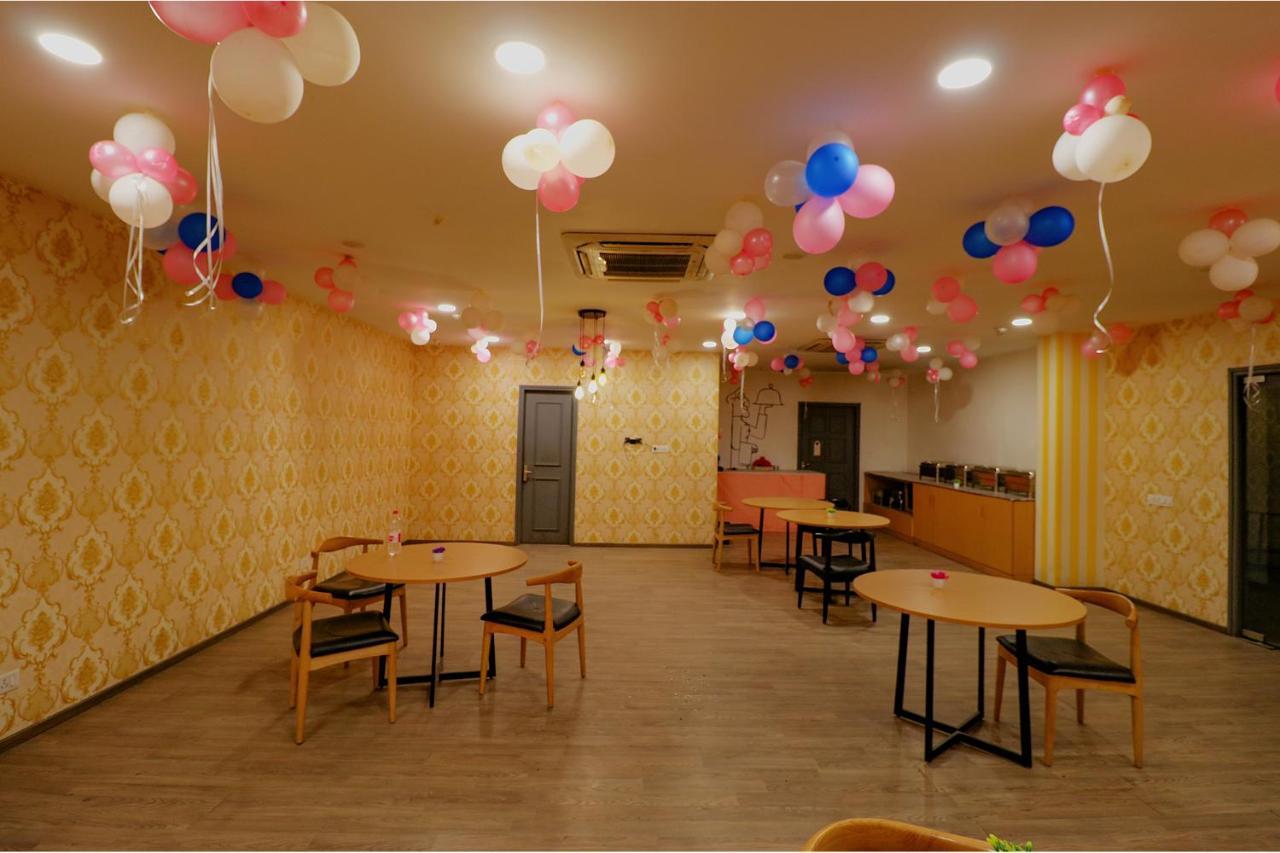 Fabhotel Chattarpur Enclave Yeni Delhi Dış mekan fotoğraf