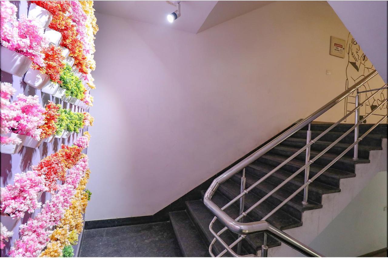 Fabhotel Chattarpur Enclave Yeni Delhi Dış mekan fotoğraf